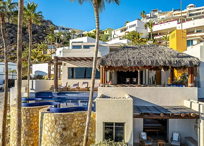 Сasa de vacaciones Chic 5br Oceanview With Pool In Pedregal