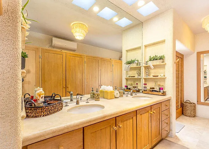 Сasa de vacaciones Chic 5br Oceanview With Pool In Pedregal Cabo San Lucas