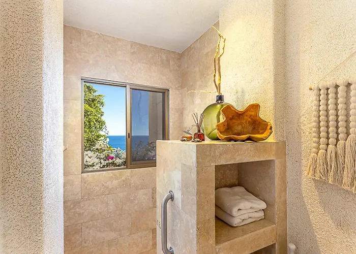 Chic 5br Oceanview With Pool In Pedregal *